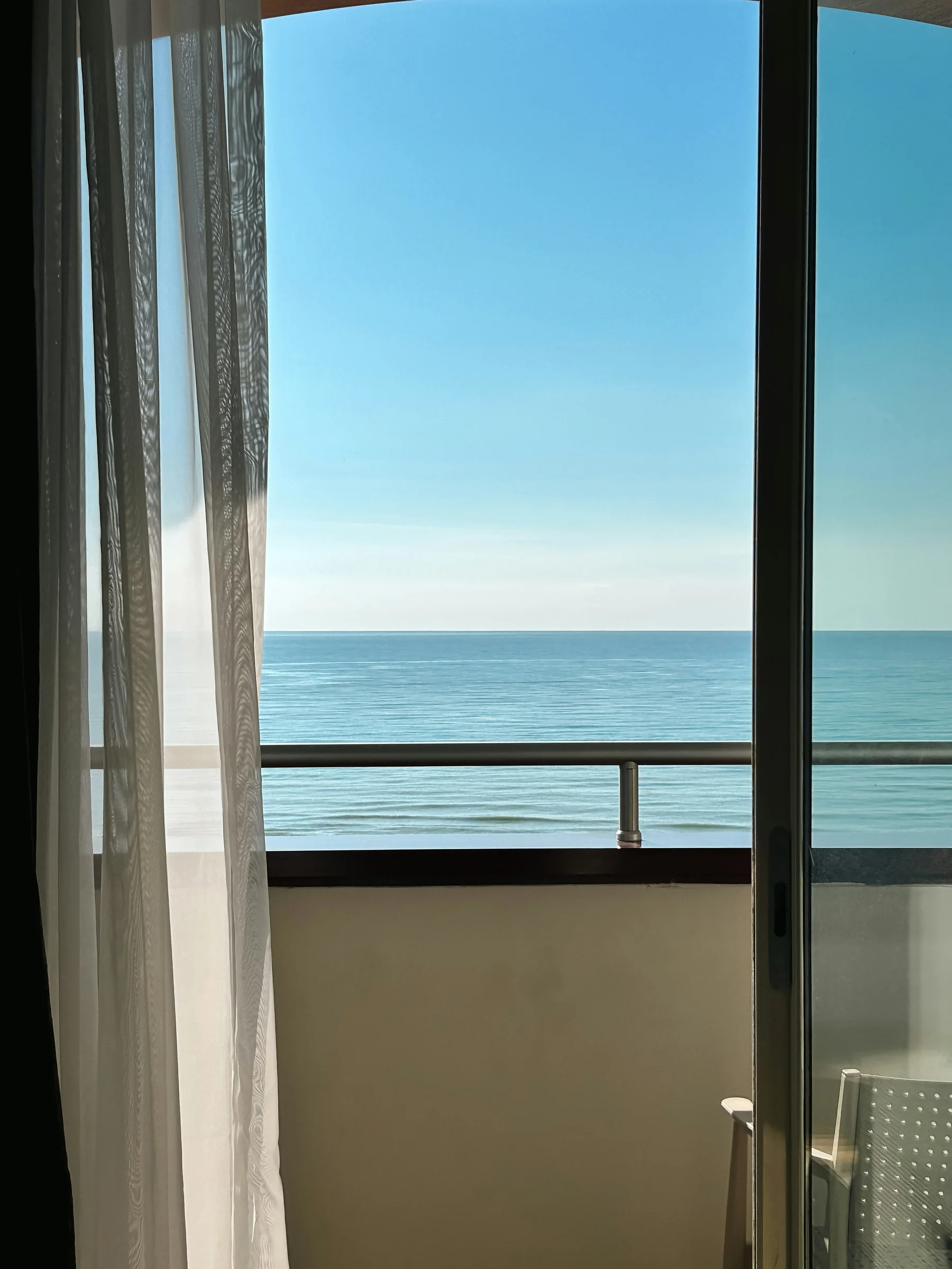 Balcón con vista al mar